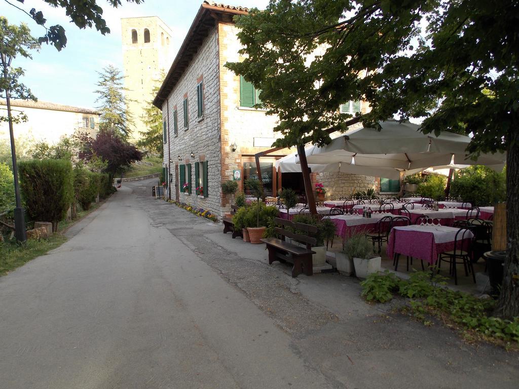 Osteria Belvedere San Leo Exterior photo